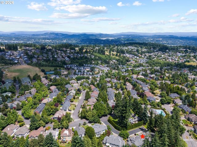 3490 CHAPARREL Loop, West Linn, OR 97068