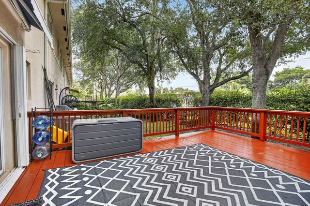 4950 PALM GARDEN Lane, Davie, FL 33314
