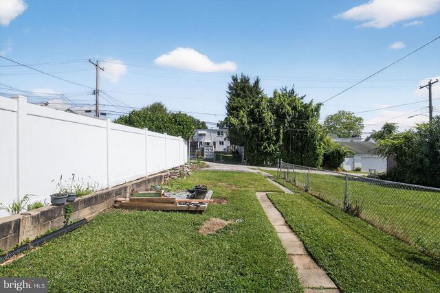 232 E 6TH AVE, Conshohocken, PA 19428