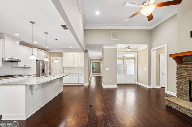 14 Vanderbilt Pointe Way, Newnan, GA 30265