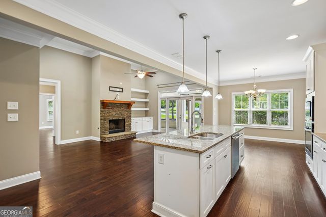 14 Vanderbilt Pointe Way, Newnan, GA 30265