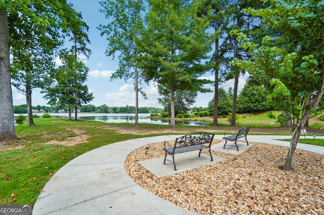 14 Vanderbilt Pointe Way, Newnan, GA 30265