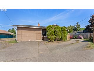 1977 ECHO HOLLOW Rd, Eugene, OR 97402