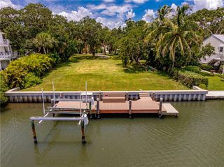 386 Live Oak Drive, Vero Beach, FL 32963