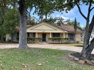 1111 Burning Tree Road, Kingwood, TX 77339