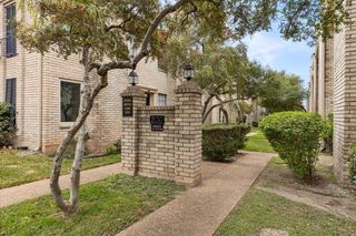 8400 Jamestown DR 212, Austin, TX 78758