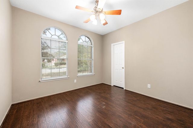 952 Crannog Way, Conroe, TX 77301