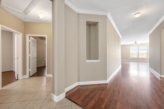 952 Crannog Way, Conroe, TX 77301