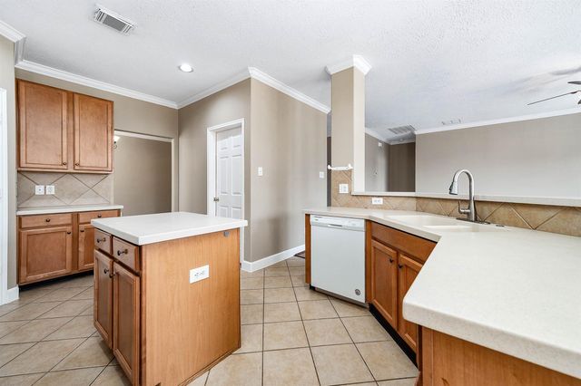 952 Crannog Way, Conroe, TX 77301