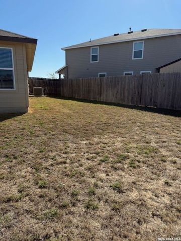 6655 Whisper Pond, San Antonio, TX 78252