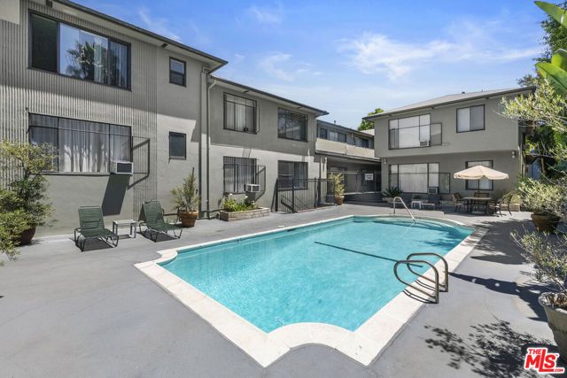 1227 N Harper Avenue 8, West Hollywood, CA 90046