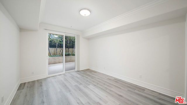 2306 FOX HILLS Drive 103, Los Angeles, CA 90064