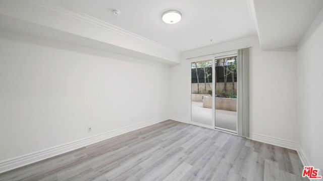 2306 FOX HILLS Drive 103, Los Angeles, CA 90064