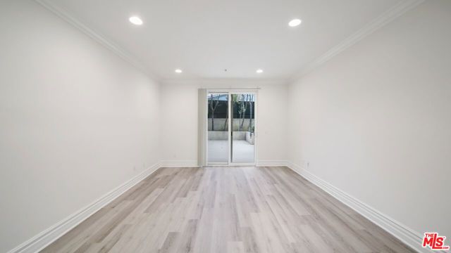 2306 FOX HILLS Drive 103, Los Angeles, CA 90064