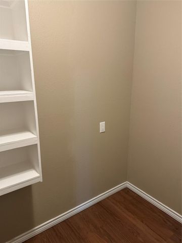 197 County Road 348, Cleveland, TX 77327