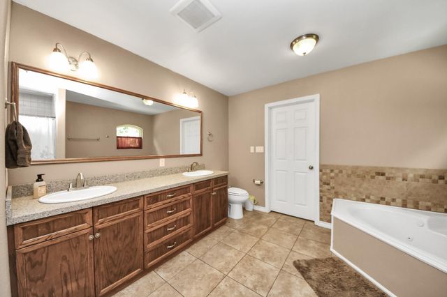 197 County Road 348, Cleveland, TX 77327