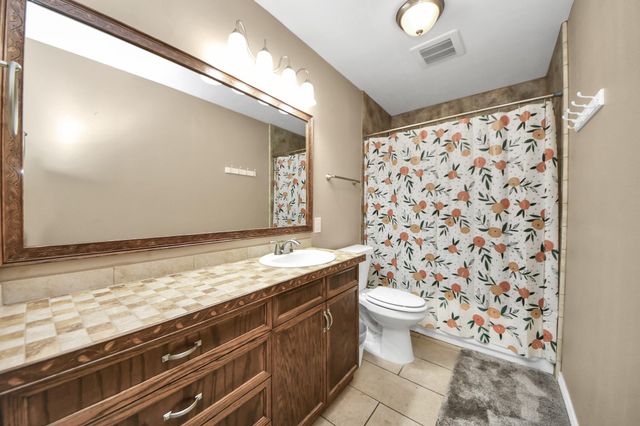 197 County Road 348, Cleveland, TX 77327