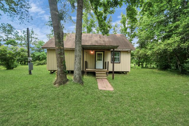197 County Road 348, Cleveland, TX 77327