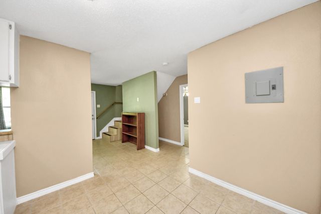 197 County Road 348, Cleveland, TX 77327