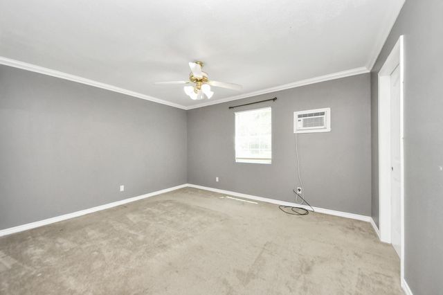 197 County Road 348, Cleveland, TX 77327