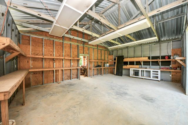 197 County Road 348, Cleveland, TX 77327