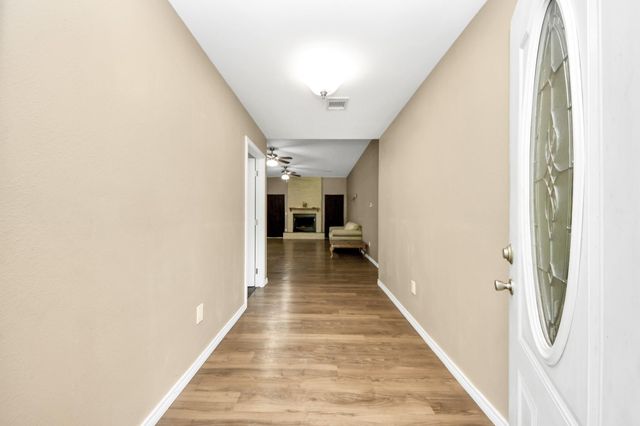 197 County Road 348, Cleveland, TX 77327