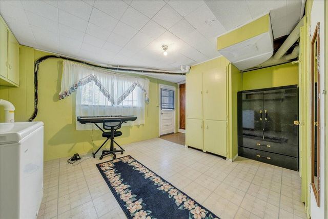 1707 Glendon RD, Salem, VA 24153