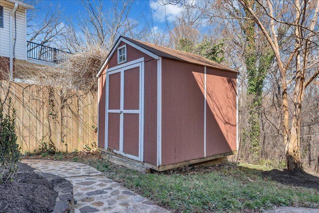 1707 Glendon RD, Salem, VA 24153