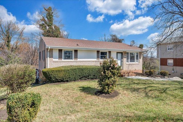 1707 Glendon RD, Salem, VA 24153