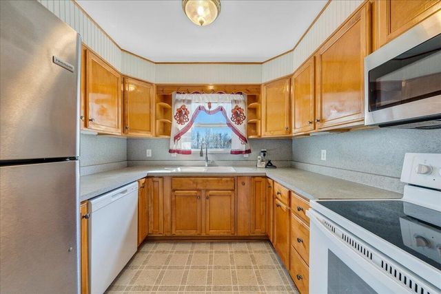 1707 Glendon RD, Salem, VA 24153