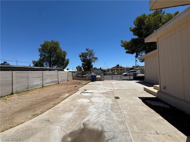 1815 Evelyn Avenue, Henderson, NV 89011