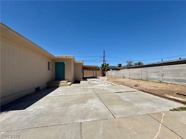 1815 Evelyn Avenue, Henderson, NV 89011