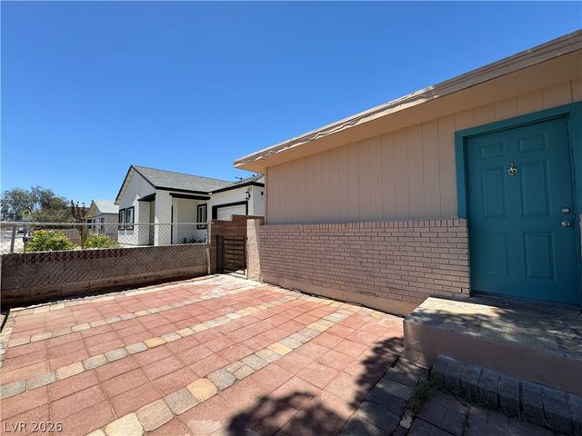 1815 Evelyn Avenue, Henderson, NV 89011