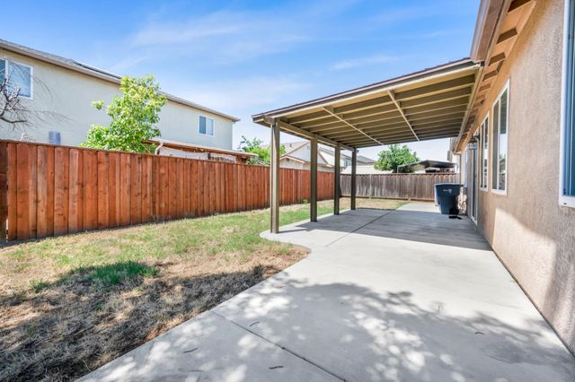5294 E Geary Street, Fresno, CA 93727
