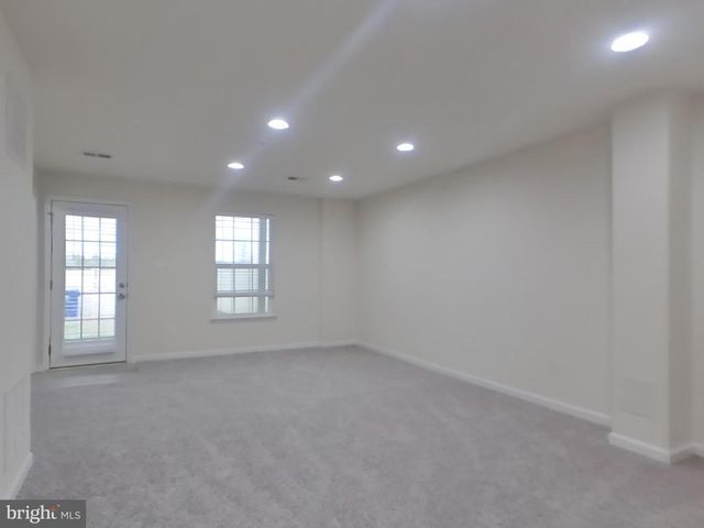 11922 COOPERSTOWN PL, Waldorf, MD 20602