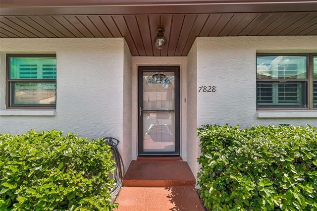 7828 RADCLIFFE CIRCLE, Port Richey, FL 34668