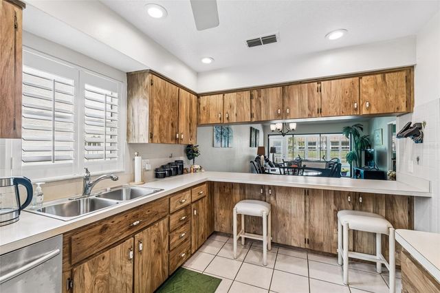 7828 RADCLIFFE CIRCLE, Port Richey, FL 34668