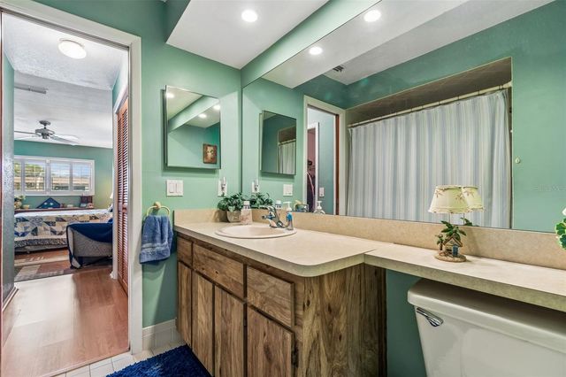 7828 RADCLIFFE CIRCLE, Port Richey, FL 34668