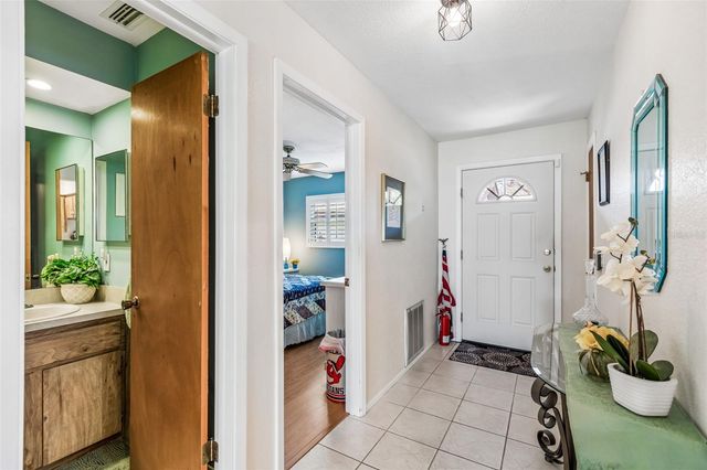 7828 RADCLIFFE CIRCLE, Port Richey, FL 34668