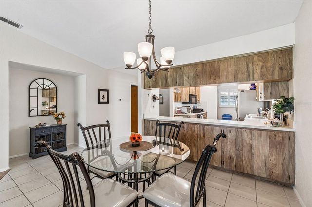 7828 RADCLIFFE CIRCLE, Port Richey, FL 34668