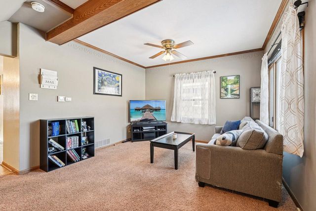 1507 Marquette AVENUE, South Milwaukee, WI 53172