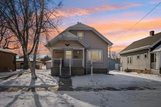 1507 Marquette AVENUE, South Milwaukee, WI 53172