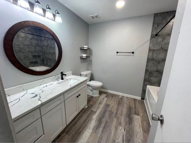261 Timberlake Drive, Azle, TX 76020