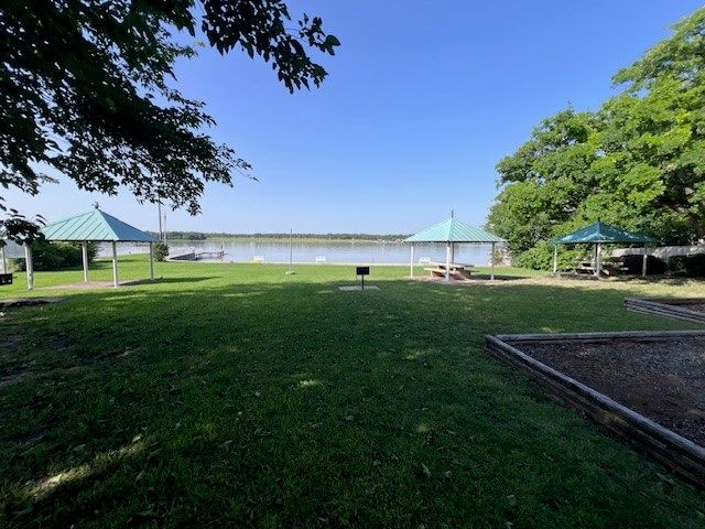 261 Timberlake Drive, Azle, TX 76020