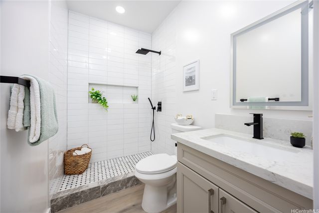 84-1036 Farrington Highway B, Waianae, HI 96792