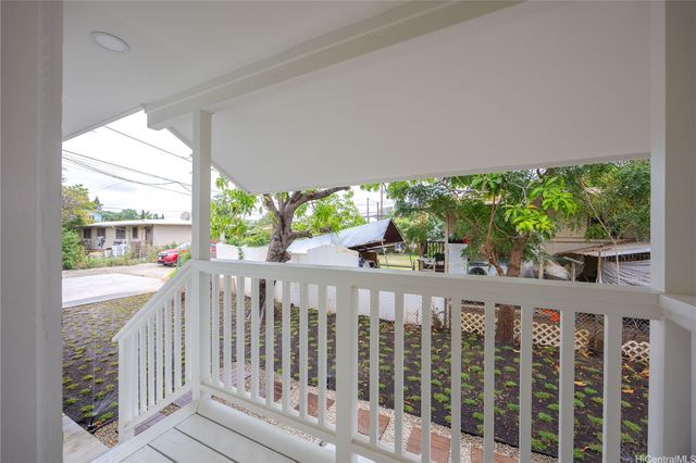 84-1036 Farrington Highway B, Waianae, HI 96792