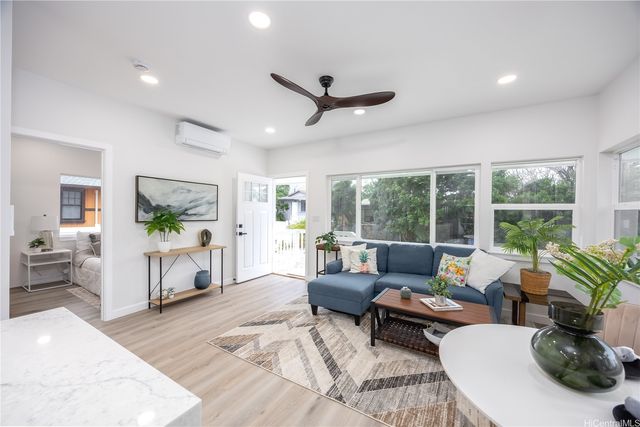 84-1036 Farrington Highway B, Waianae, HI 96792