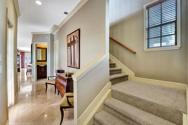 1400 NE 24th Street 1400, Wilton Manors, FL 33305