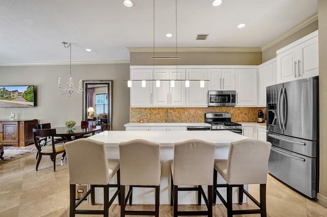 1400 NE 24th Street 1400, Wilton Manors, FL 33305