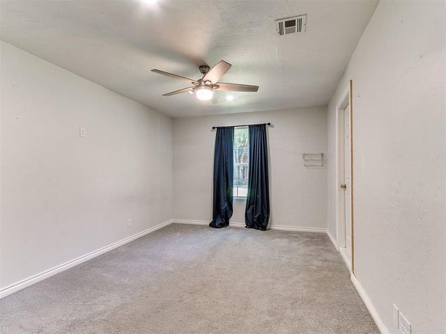 510 S 1st Street, Yukon, OK 73099